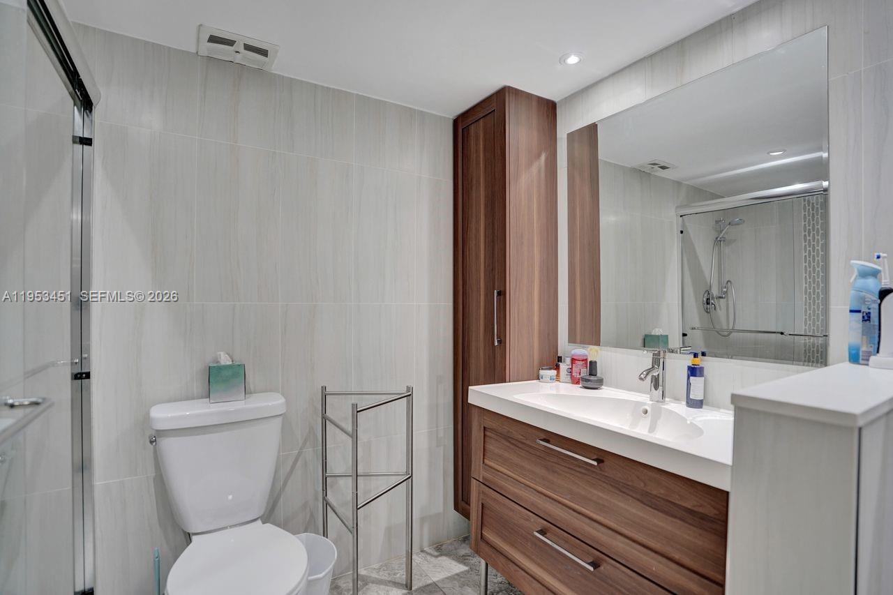 2681 S Course Dr # 204