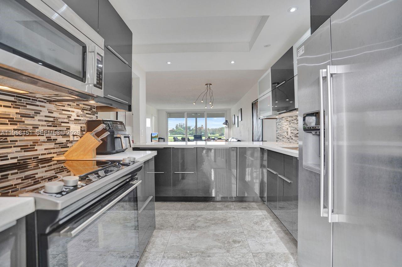 2681 S Course Dr # 204