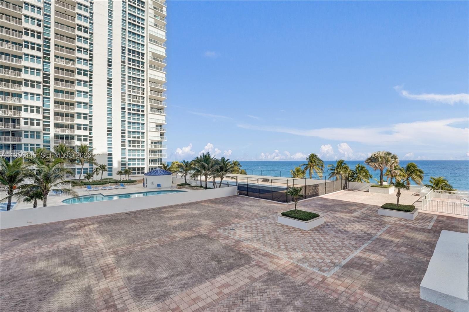 1370 S Ocean Blvd # 407