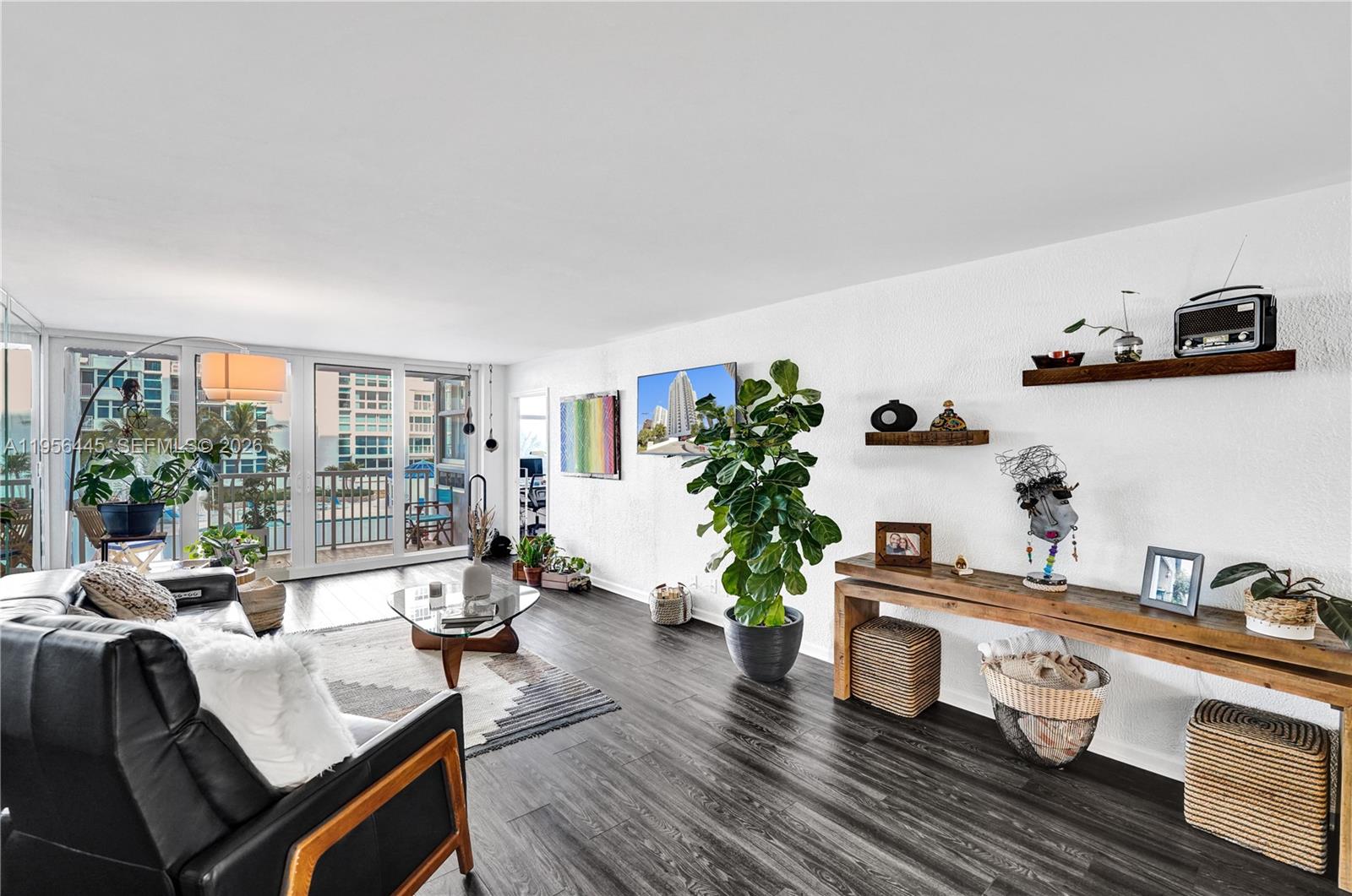 1370 S Ocean Blvd # 407