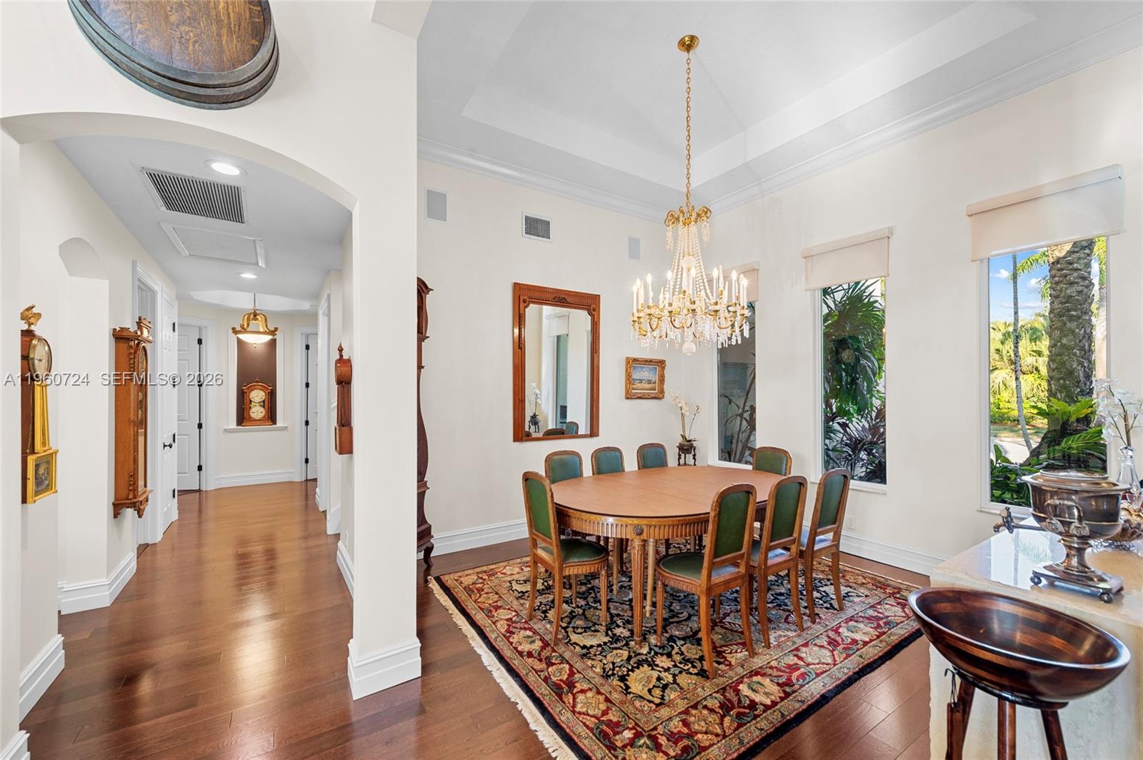 2567 Montclaire Cir