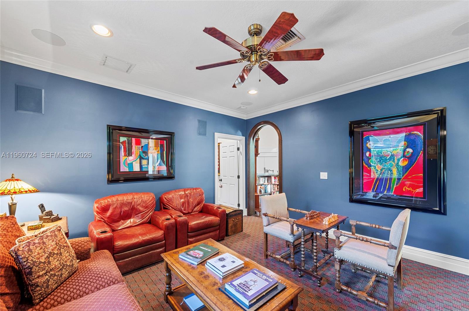2567 Montclaire Cir