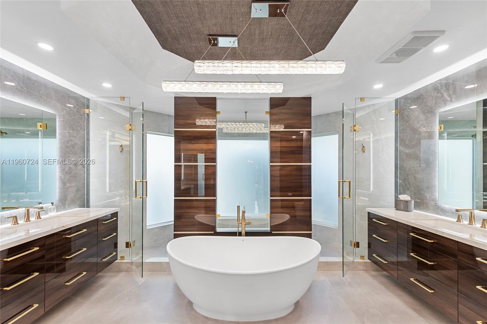2567 Montclaire Cir