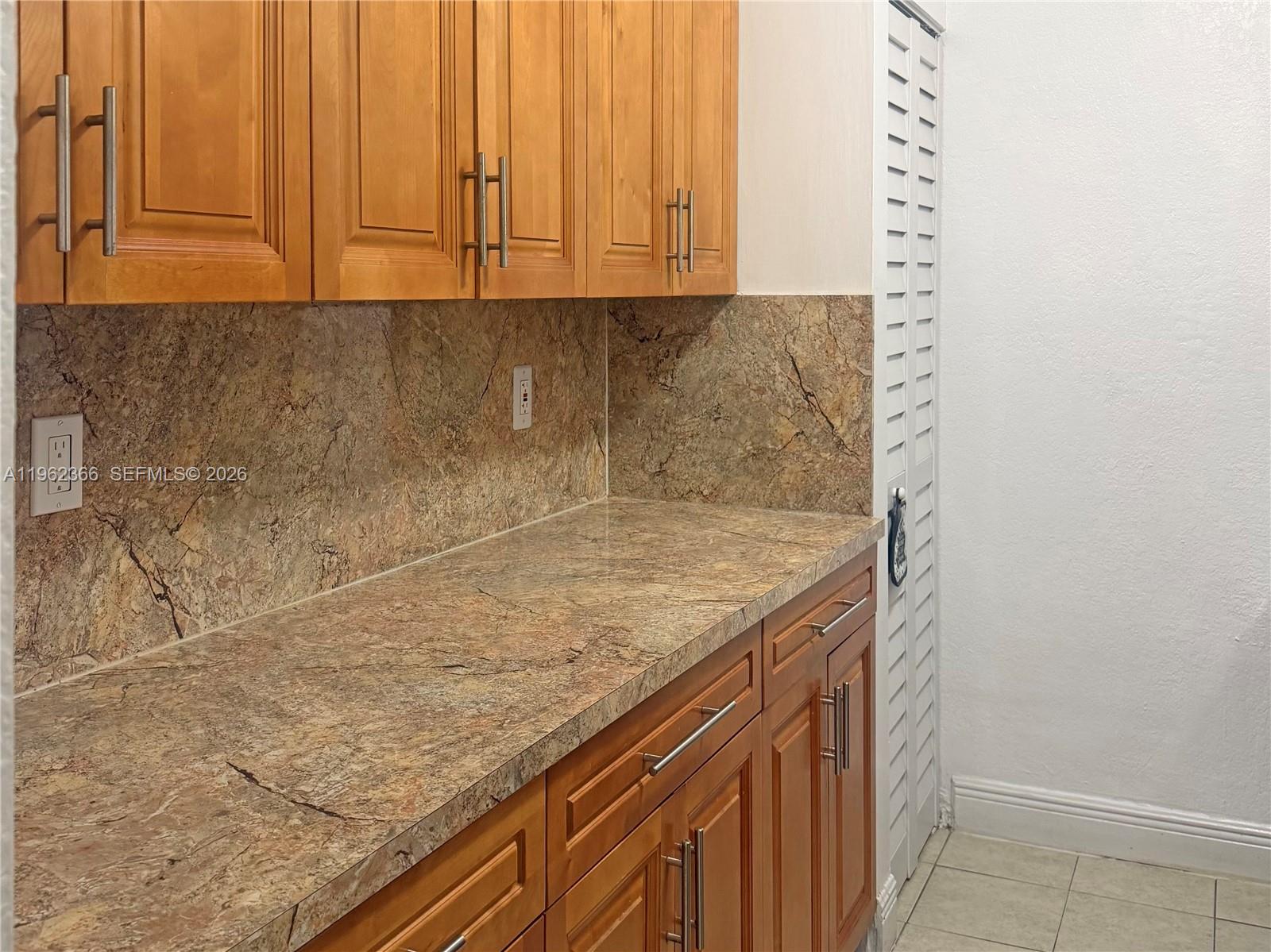 1245 W 24th St # 108