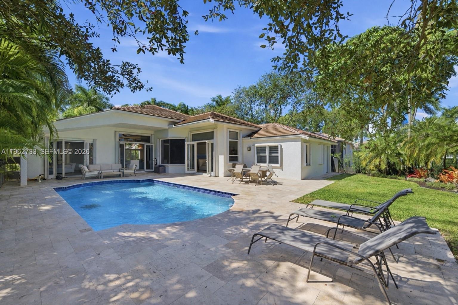2562 Eagle Run Ln