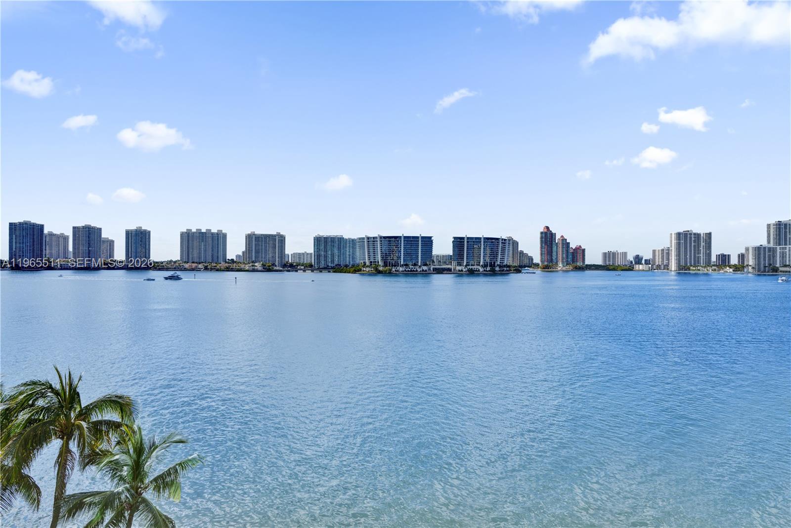 18100 N Bay Rd # 508