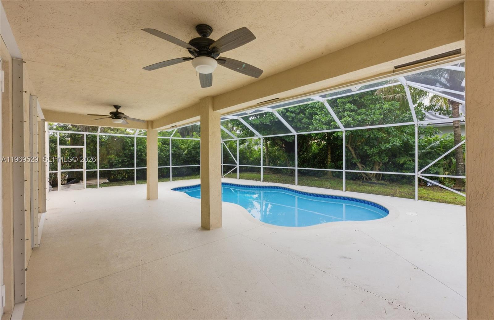 2455 Greenbrier Ct