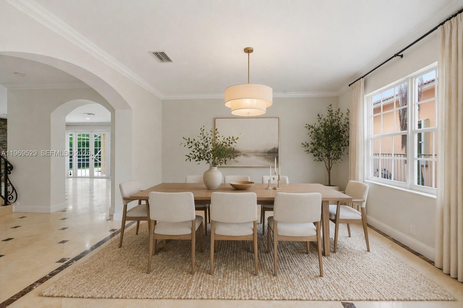 2455 Greenbrier Ct