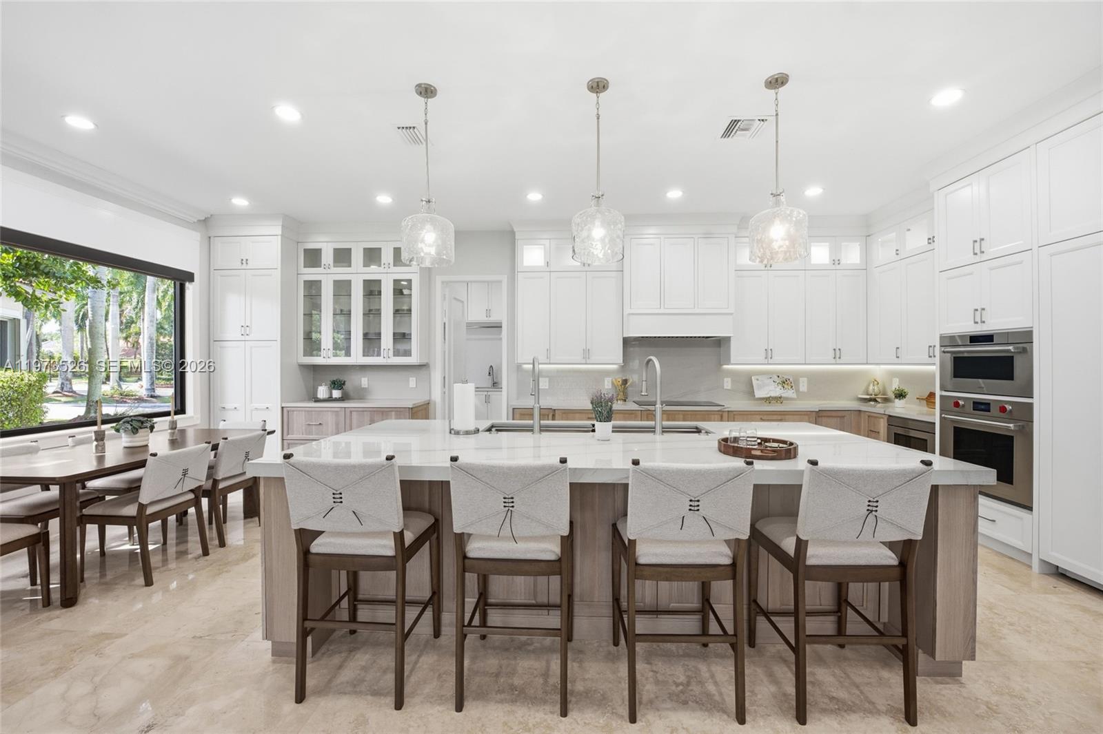 2465 Provence Cir