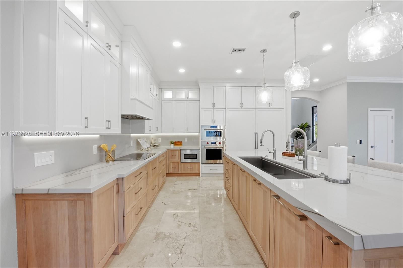 2465 Provence Cir