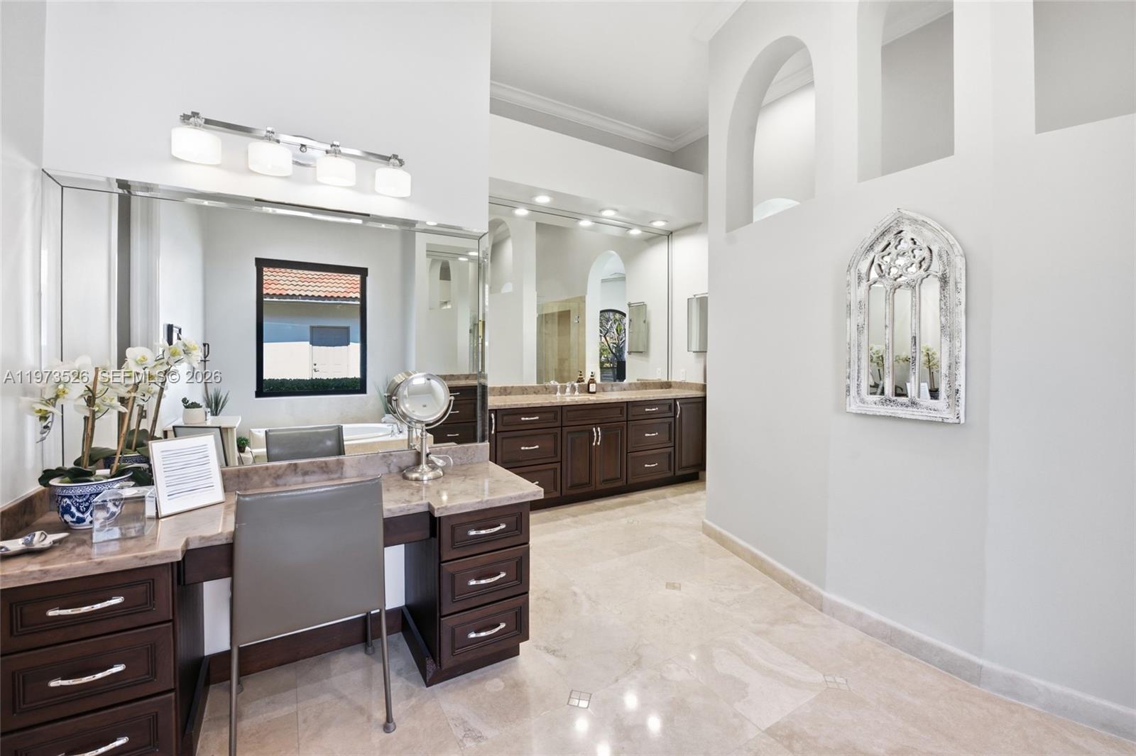 2465 Provence Cir