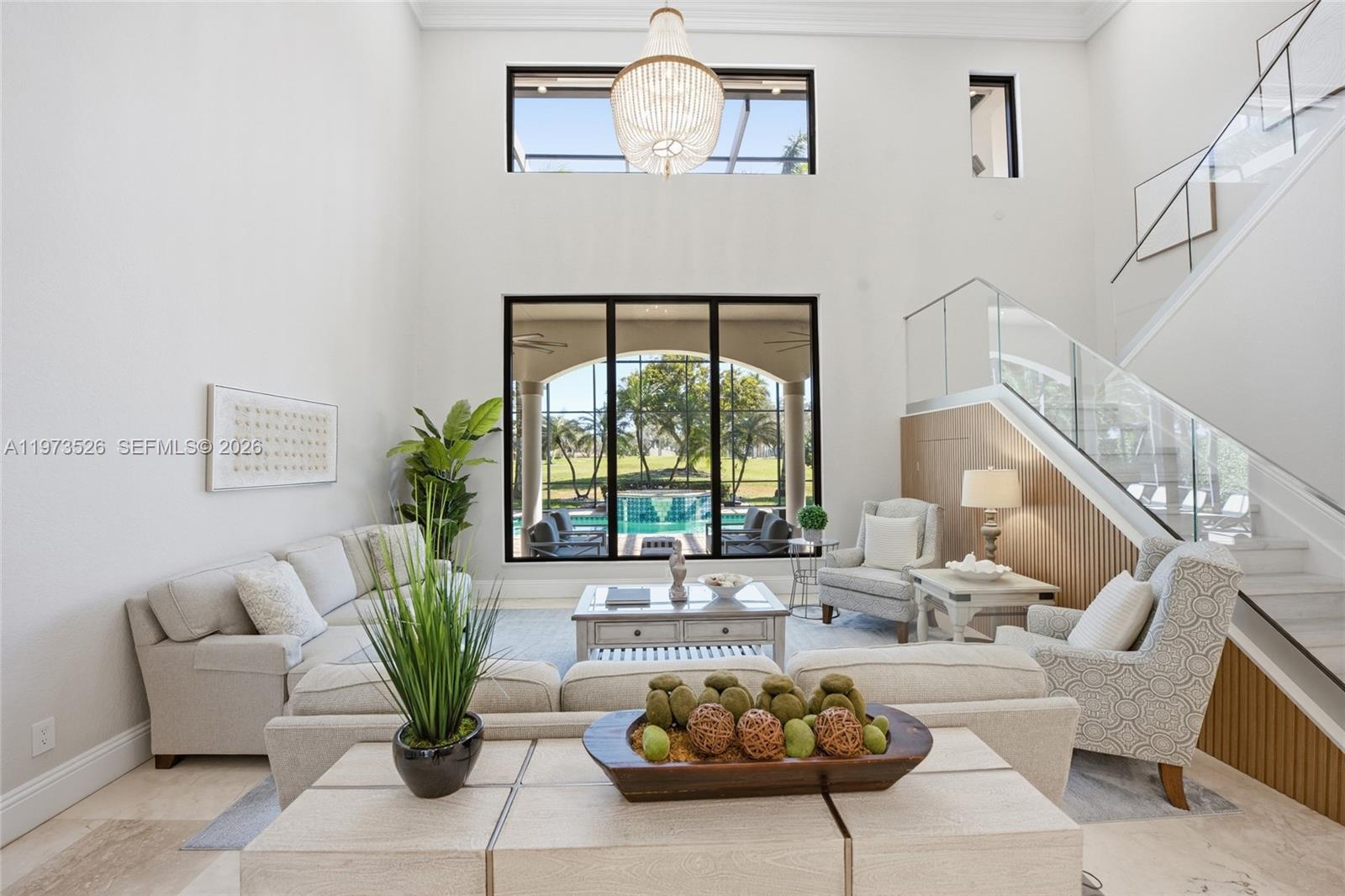 2465 Provence Cir