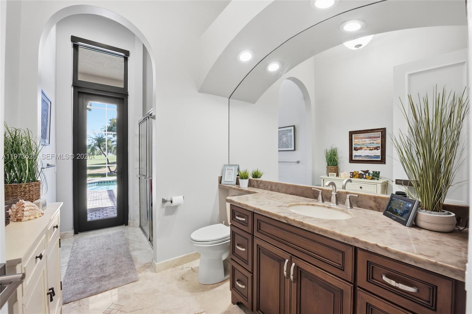 2465 Provence Cir