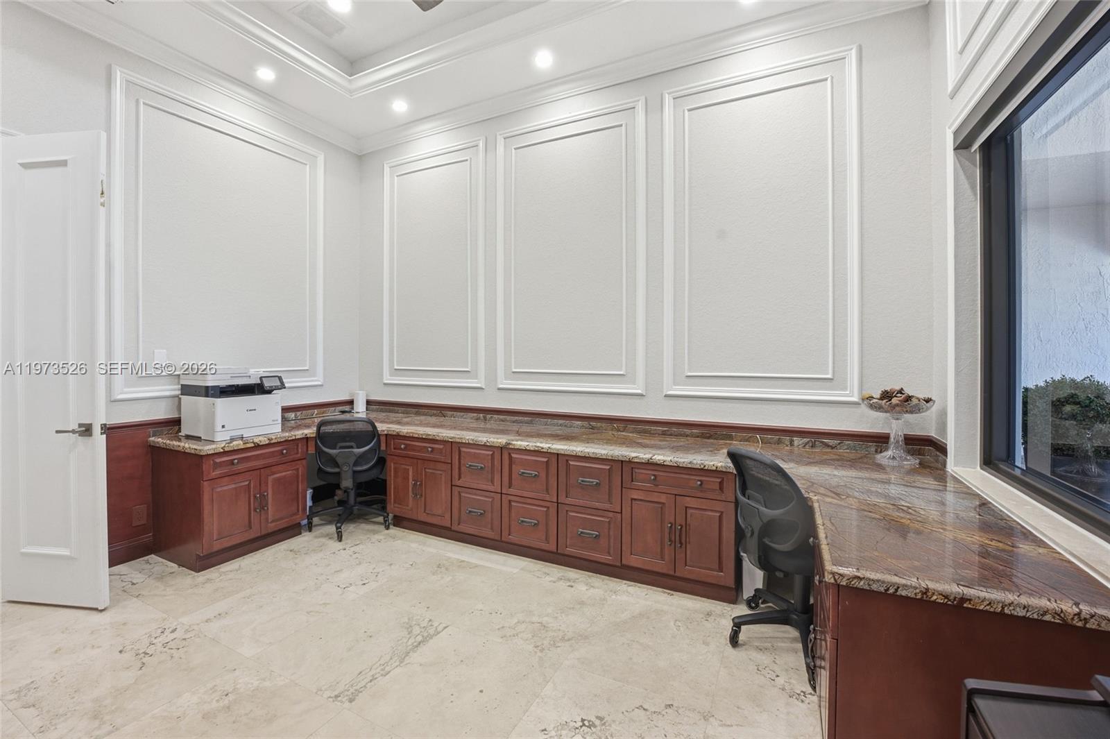 2465 Provence Cir