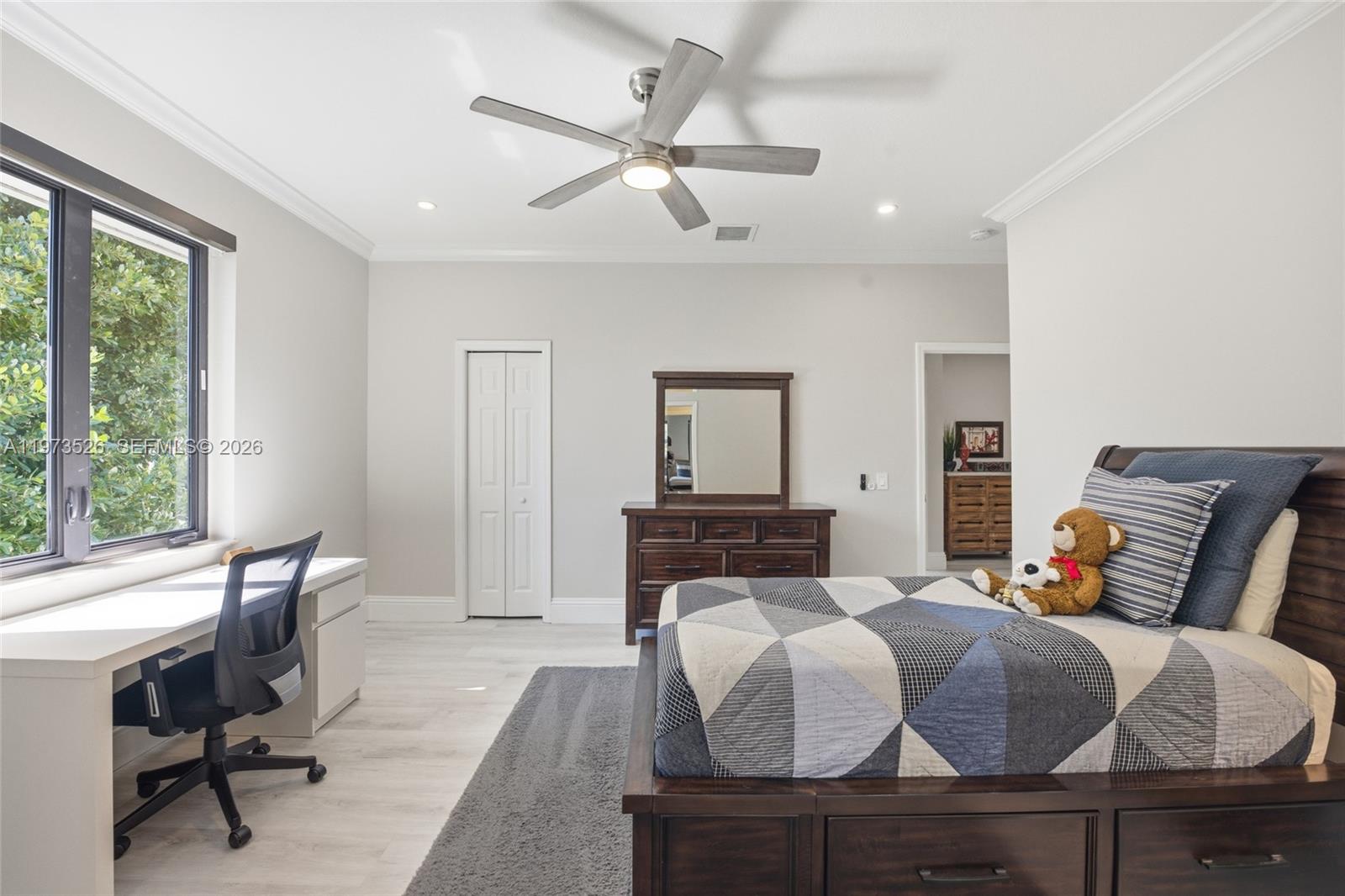 2465 Provence Cir