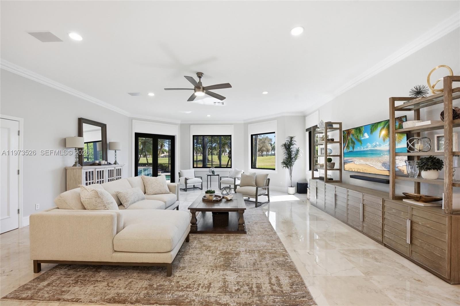 2465 Provence Cir