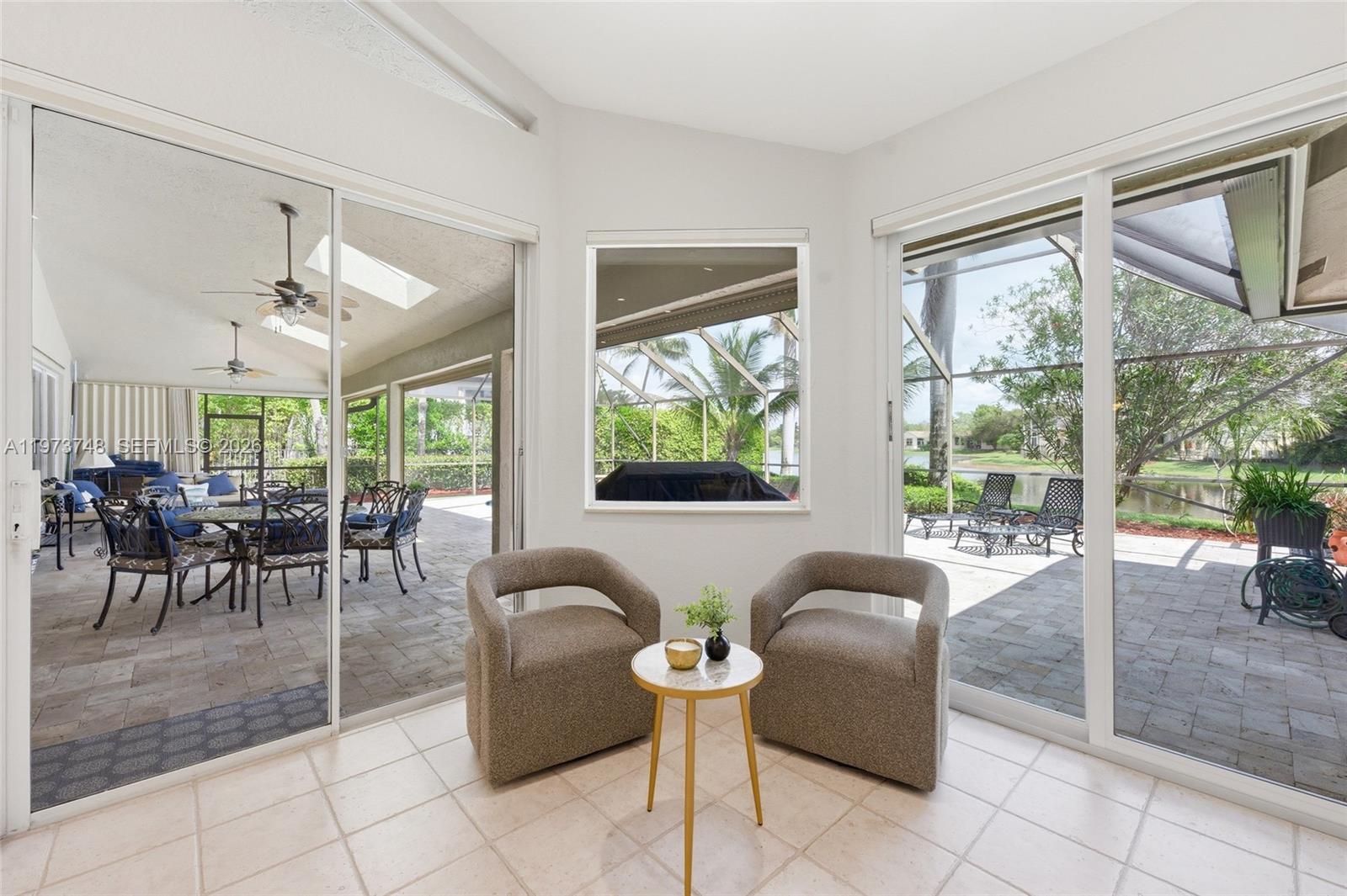158 Dockside Cir