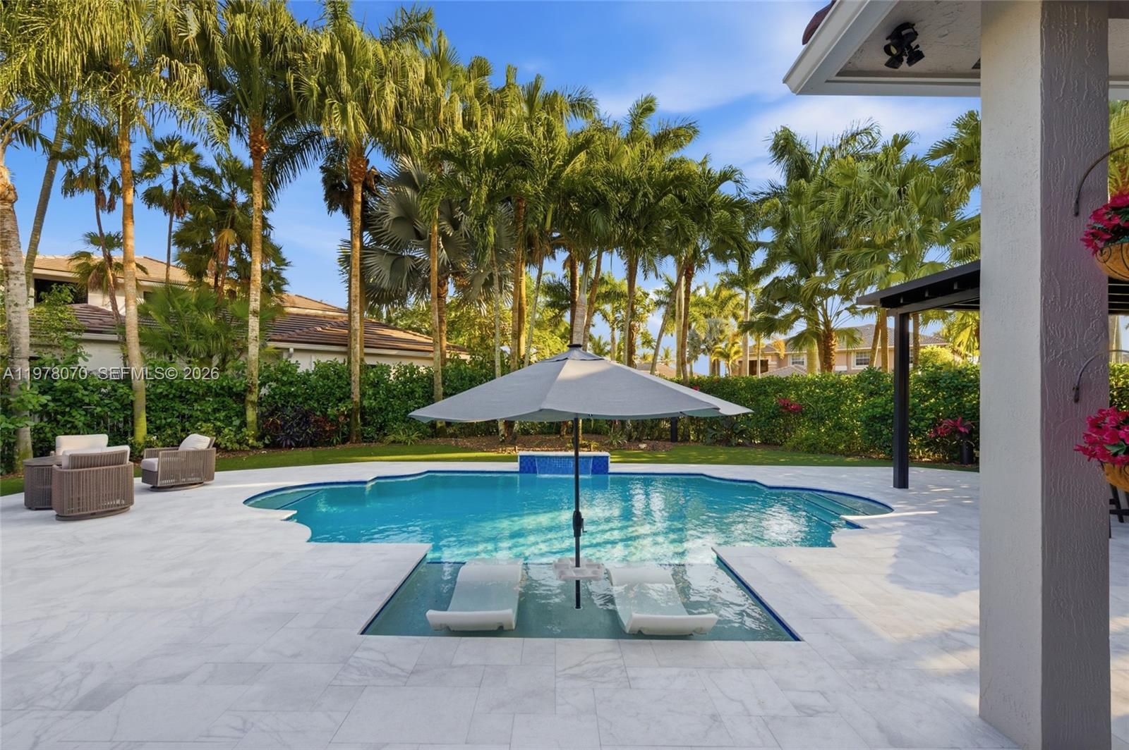 1397 Victoria Isle Dr