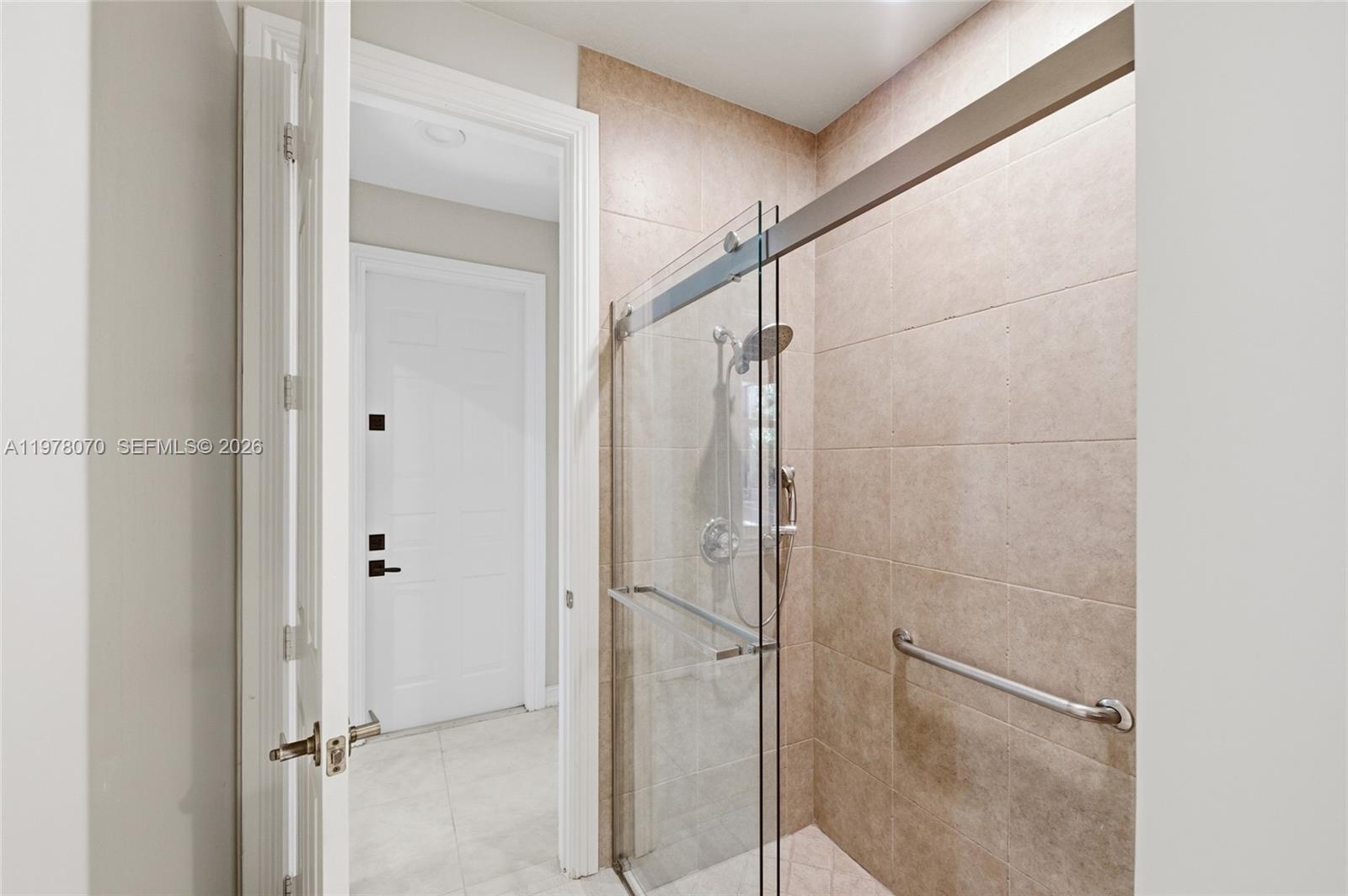 1397 Victoria Isle Dr