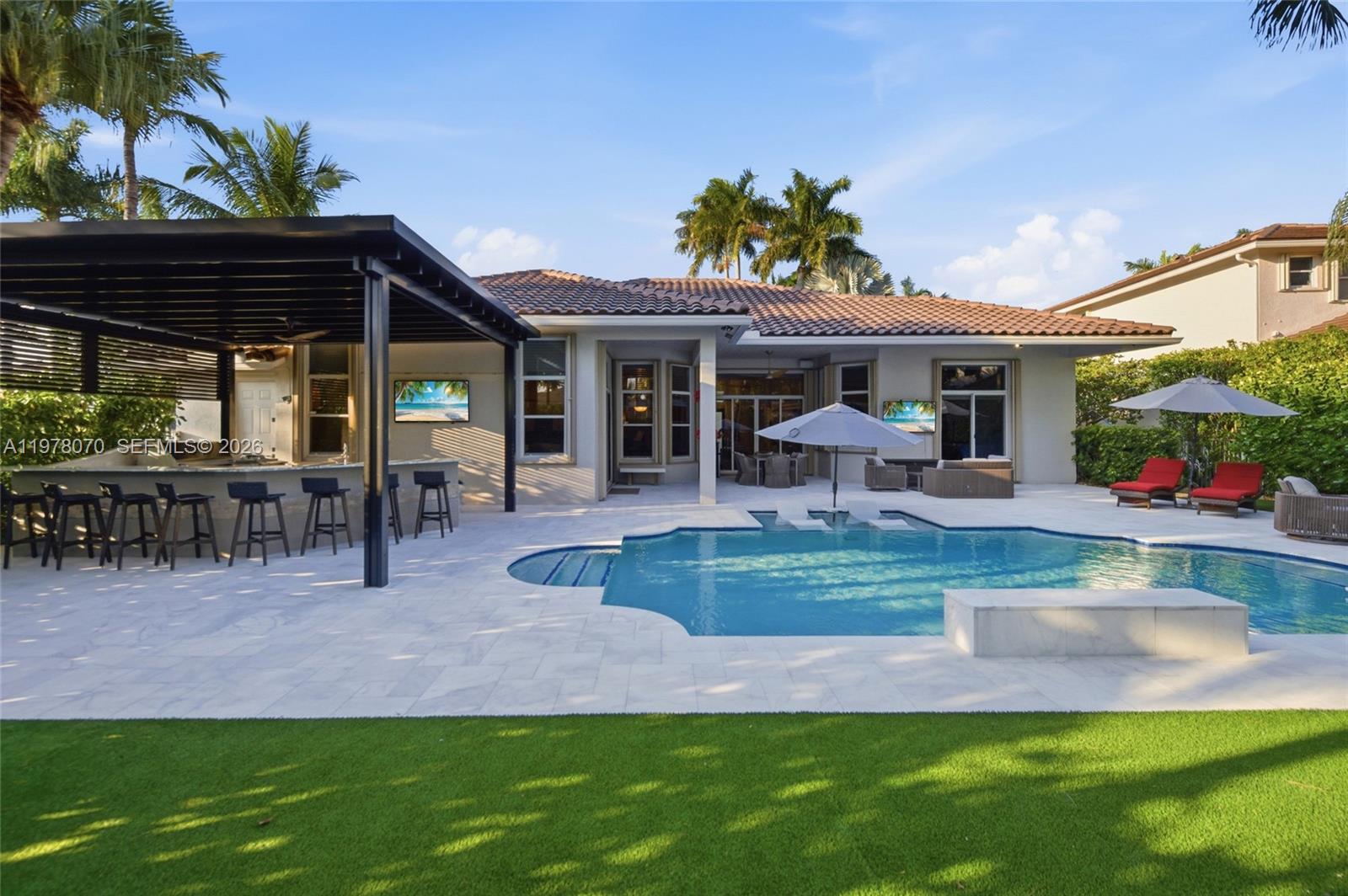 1397 Victoria Isle Dr