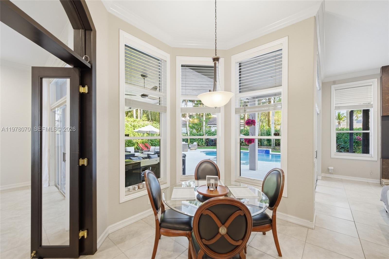 1397 Victoria Isle Dr