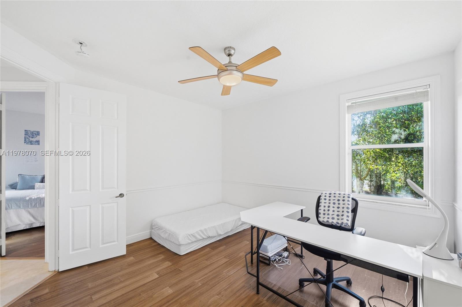 1397 Victoria Isle Dr