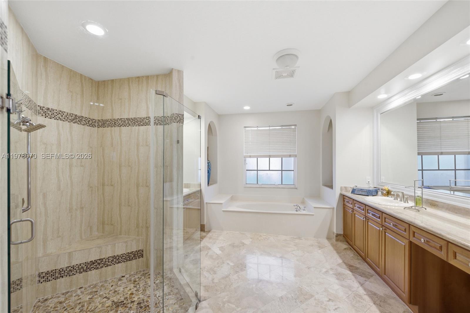 1397 Victoria Isle Dr