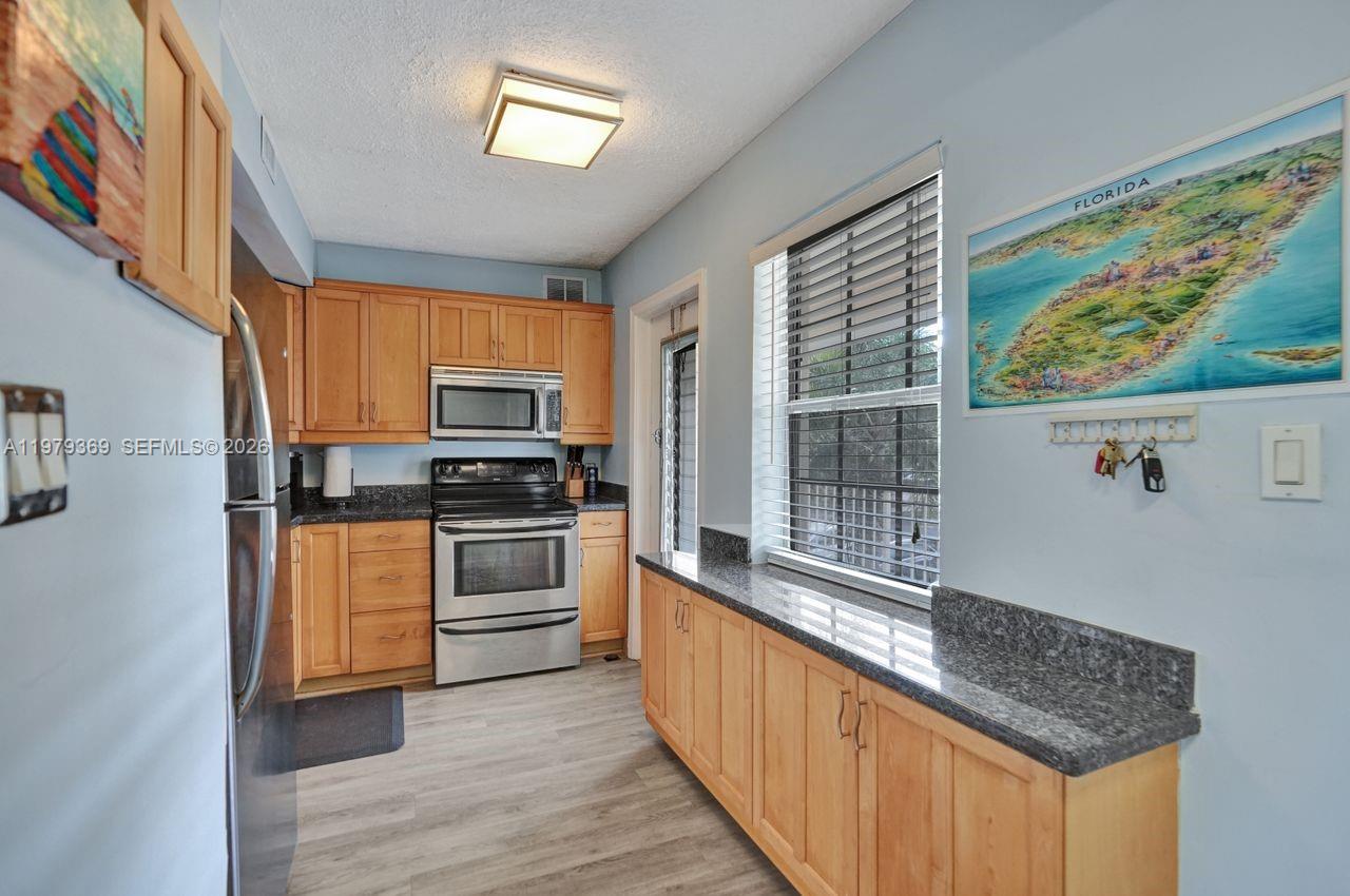 2651 S Course Dr # 203