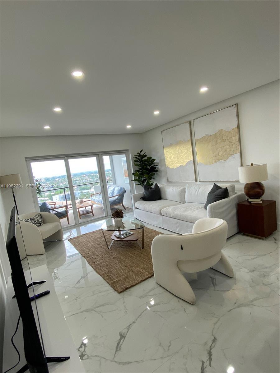 1500 S Ocean Blvd # 1608