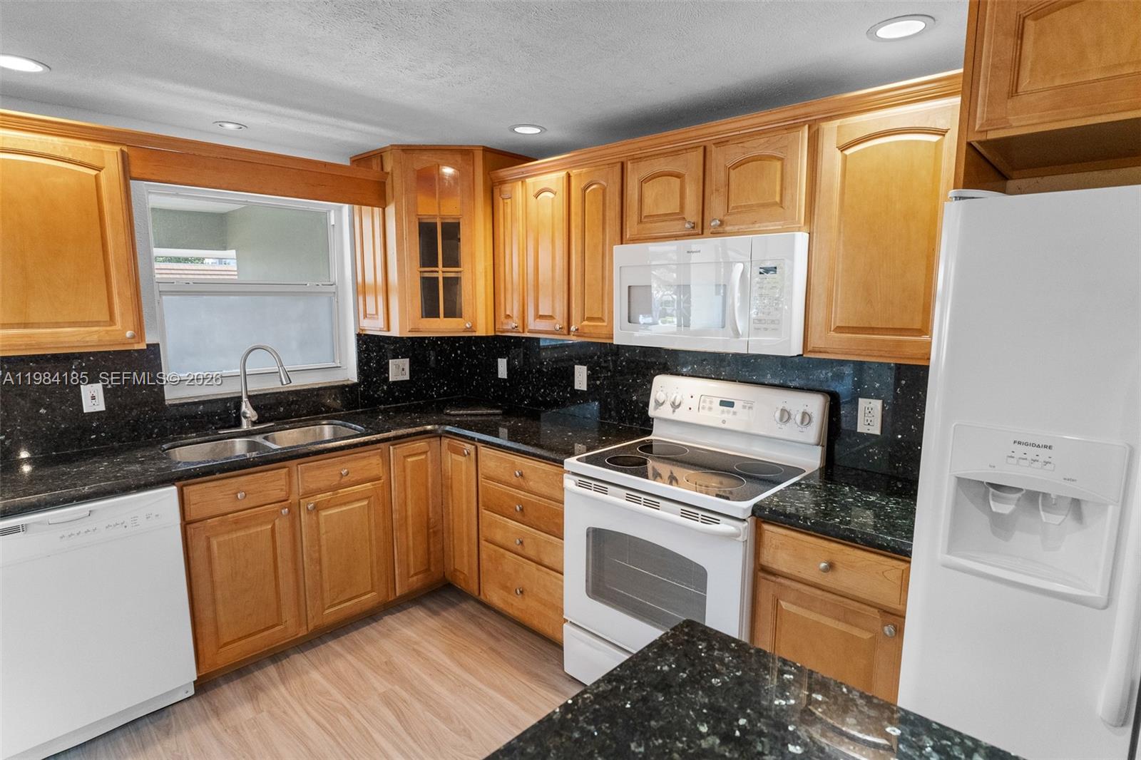 1340 NE 28th Ave # 244