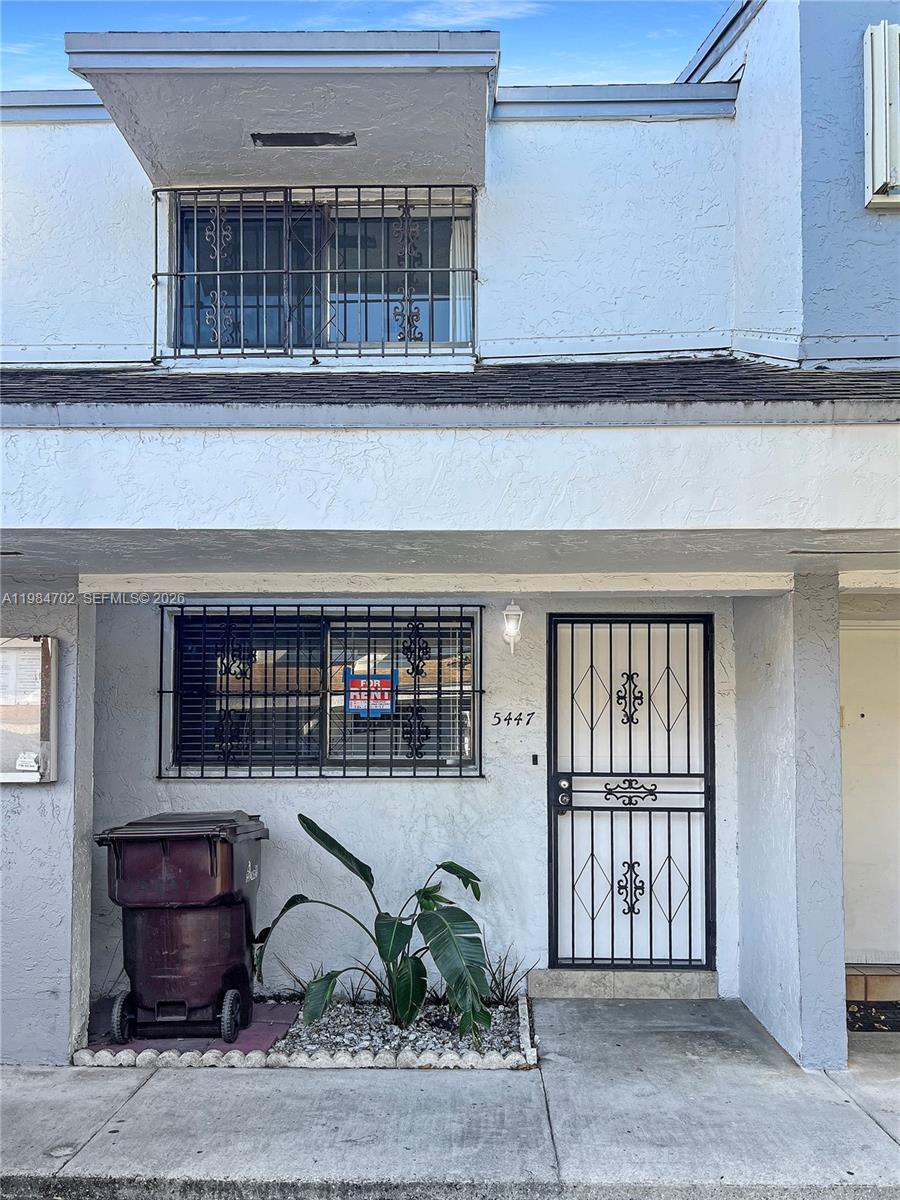 5447 W 22nd Ct # 5447