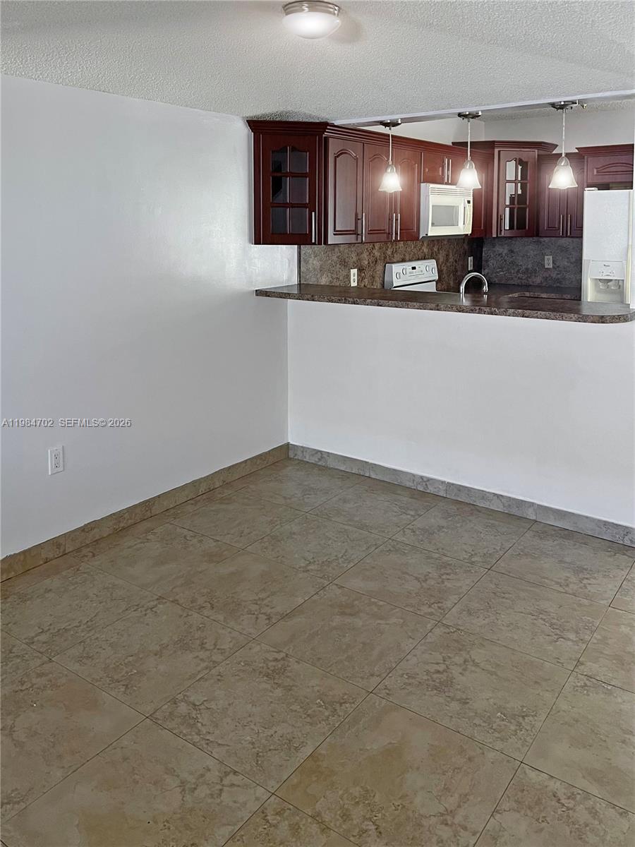 5447 W 22nd Ct # 5447