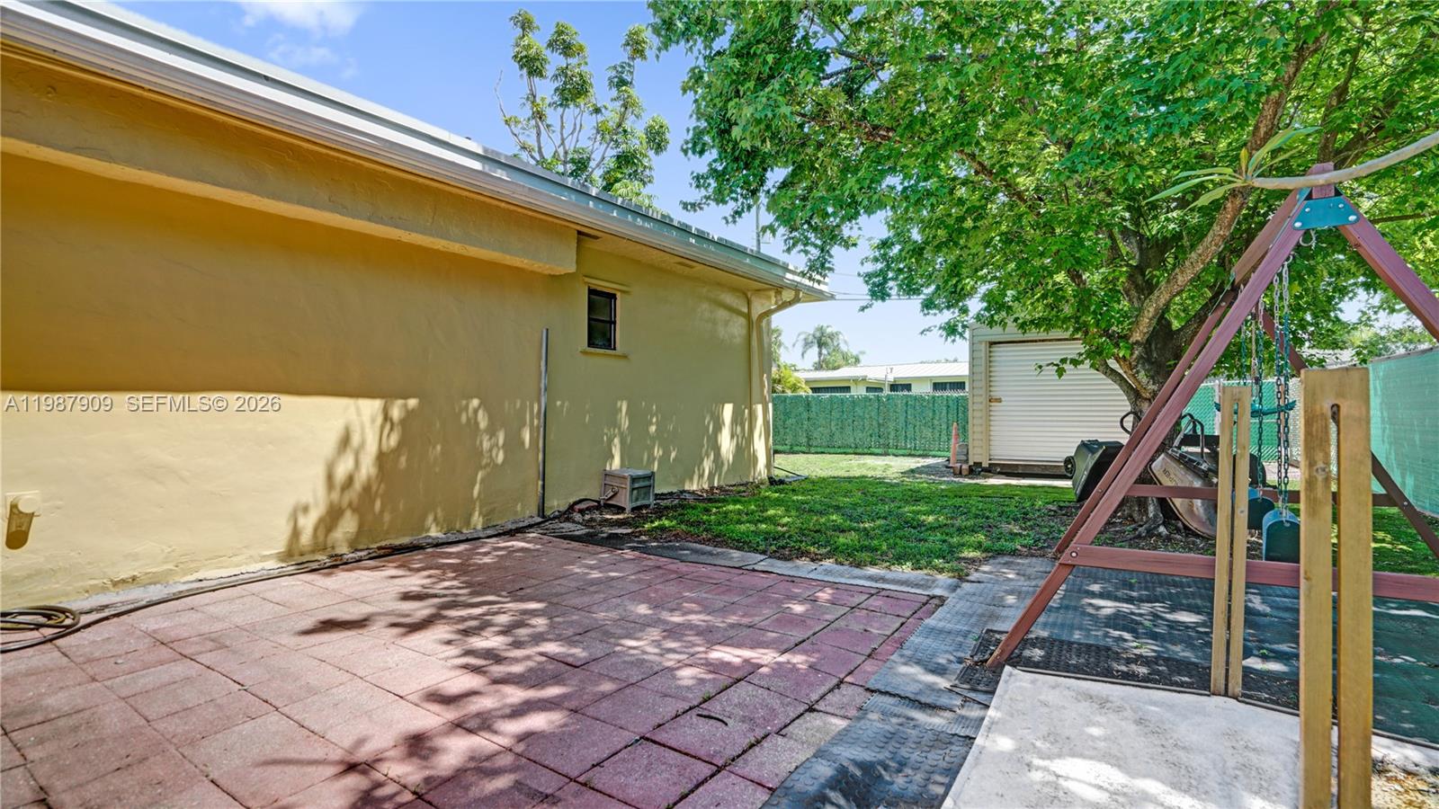 1007 N 31st Rd