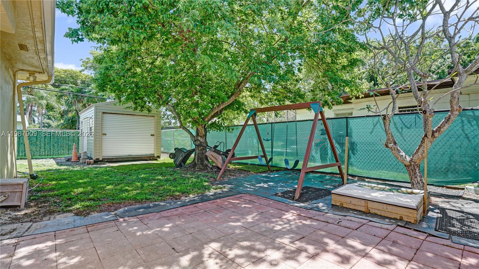 1007 N 31st Rd