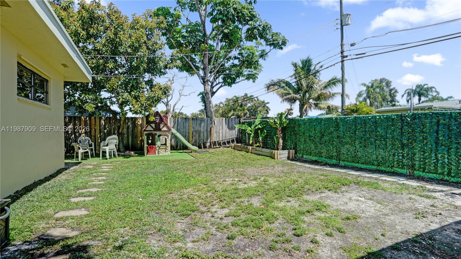 1007 N 31st Rd