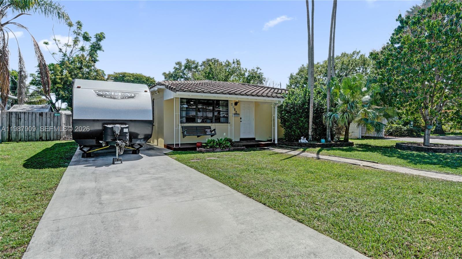 1007 N 31st Rd