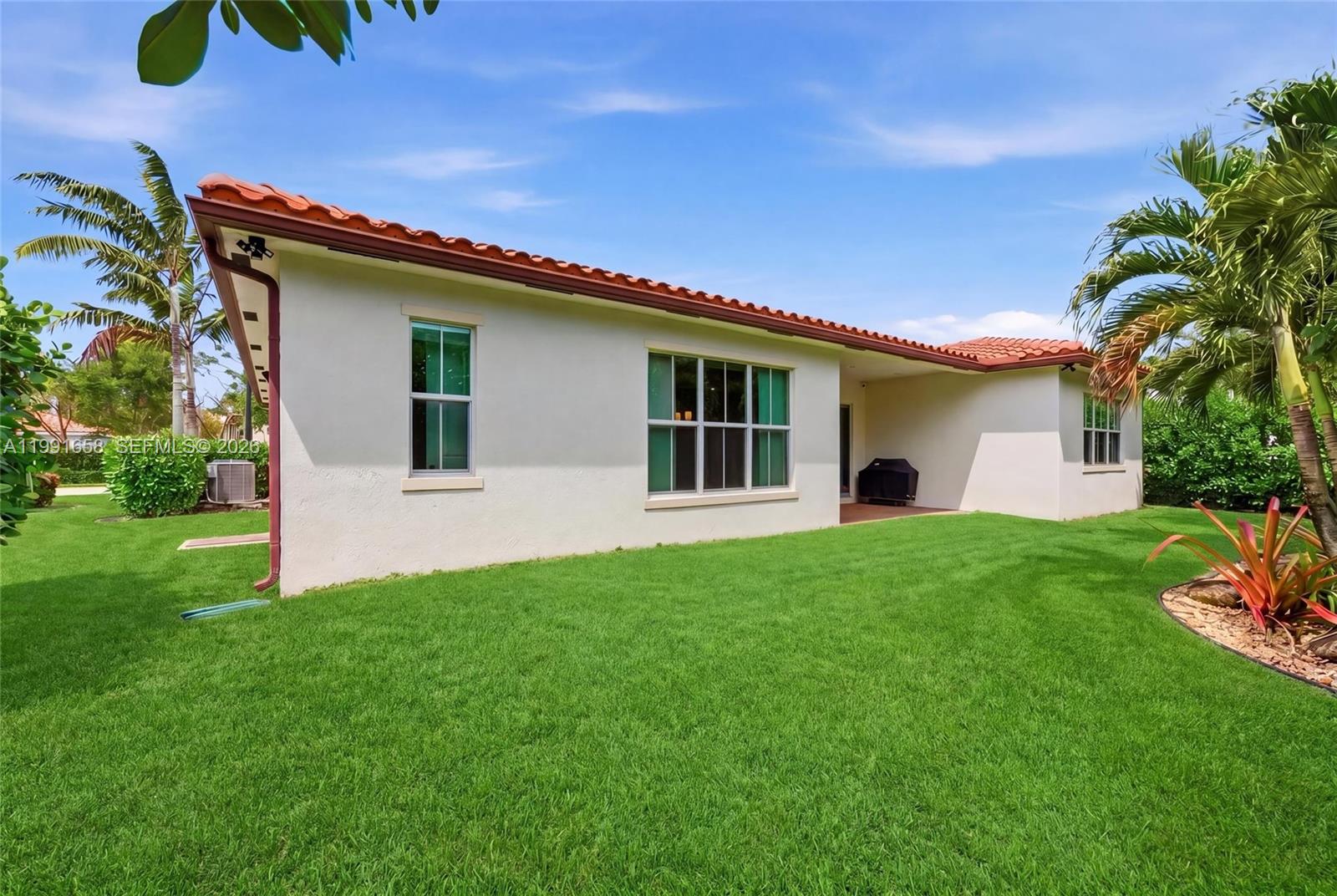 10460 Ranchette Dr
