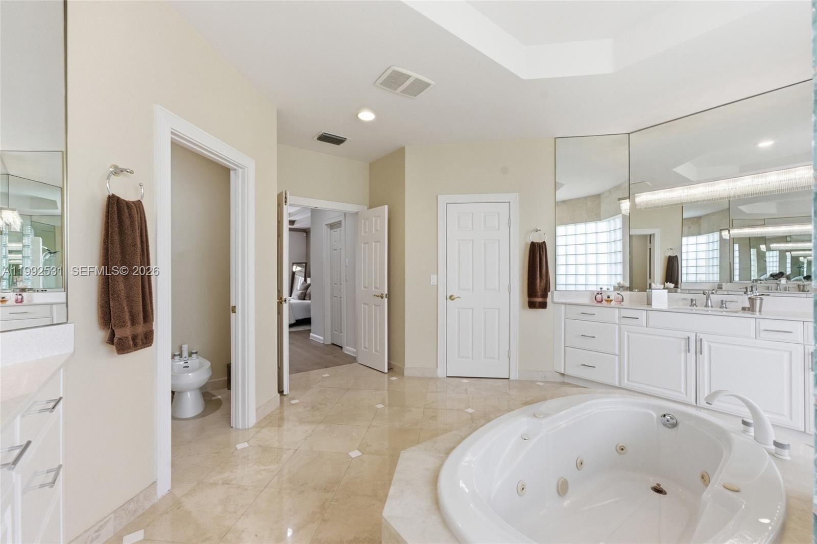 2488 Provence Cir