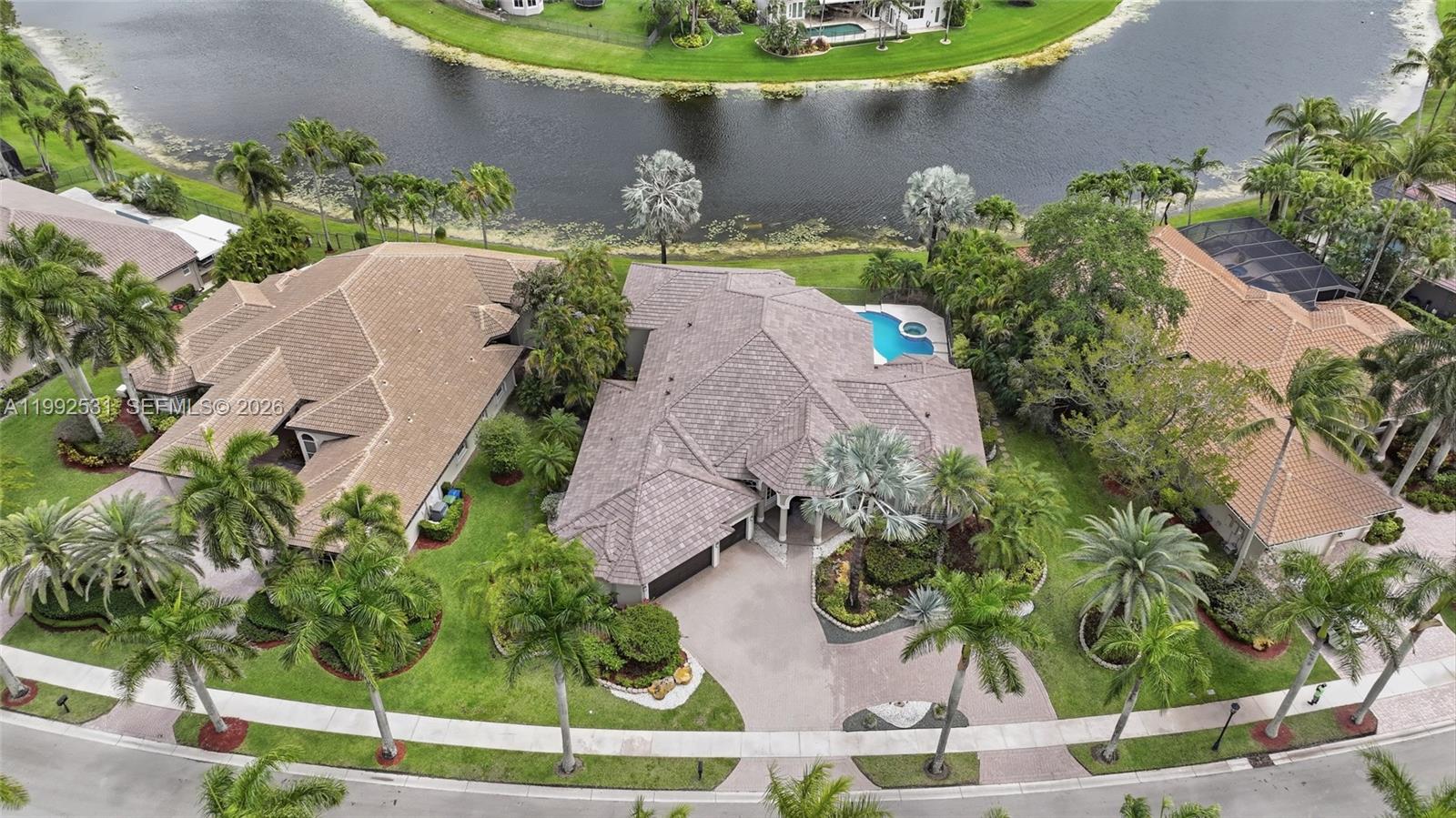 2488 Provence Cir