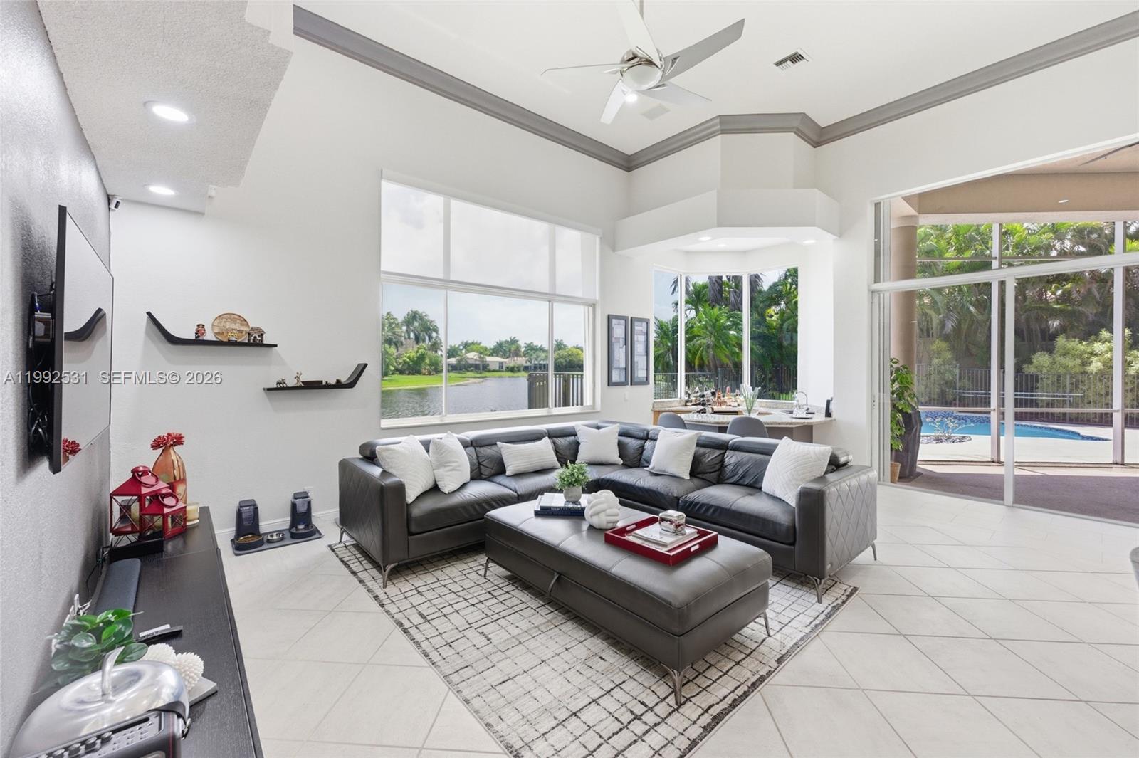 2488 Provence Cir