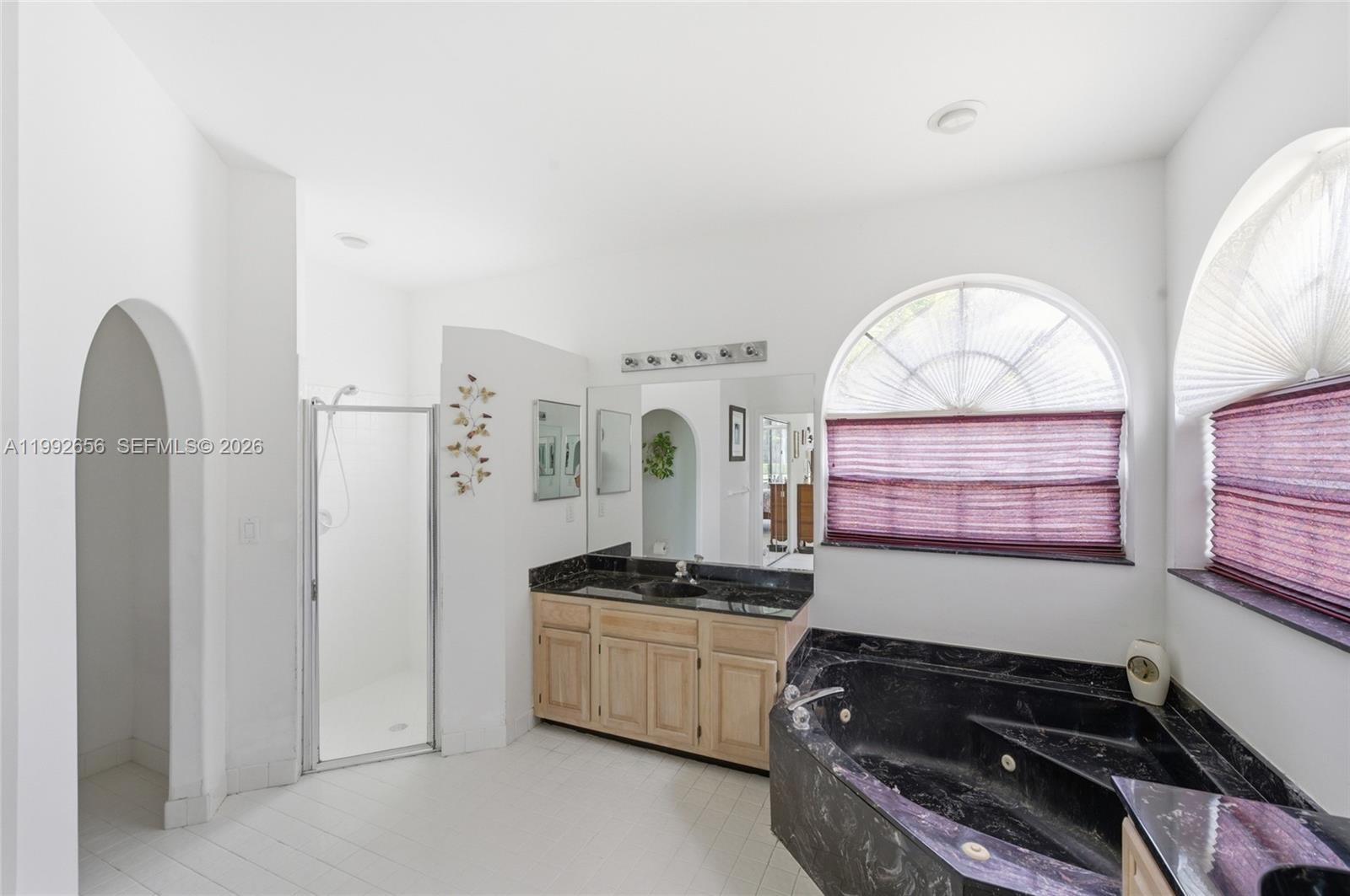 3038 Lakewood Dr