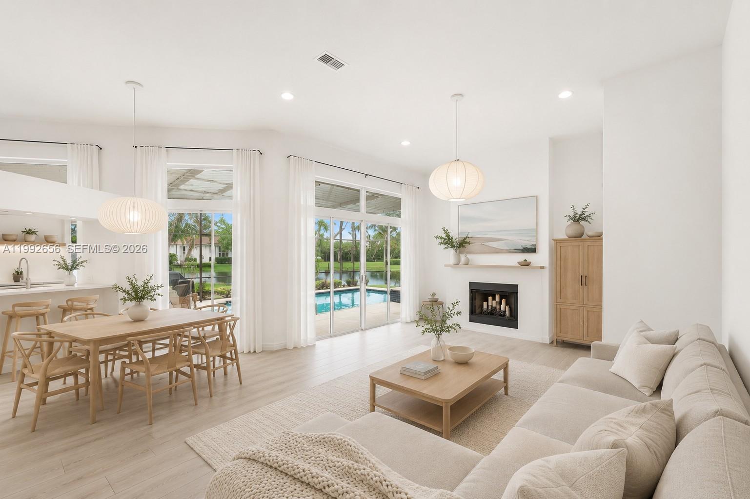 3038 Lakewood Dr