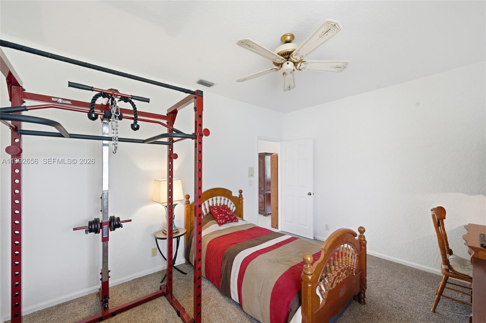 3038 Lakewood Dr