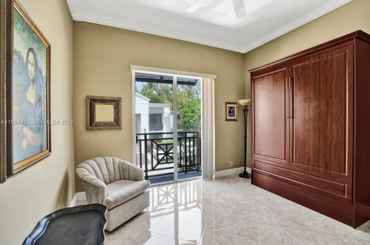 1578 S Ocean Ln # 214