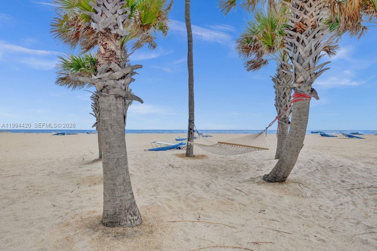 1578 S Ocean Ln # 214