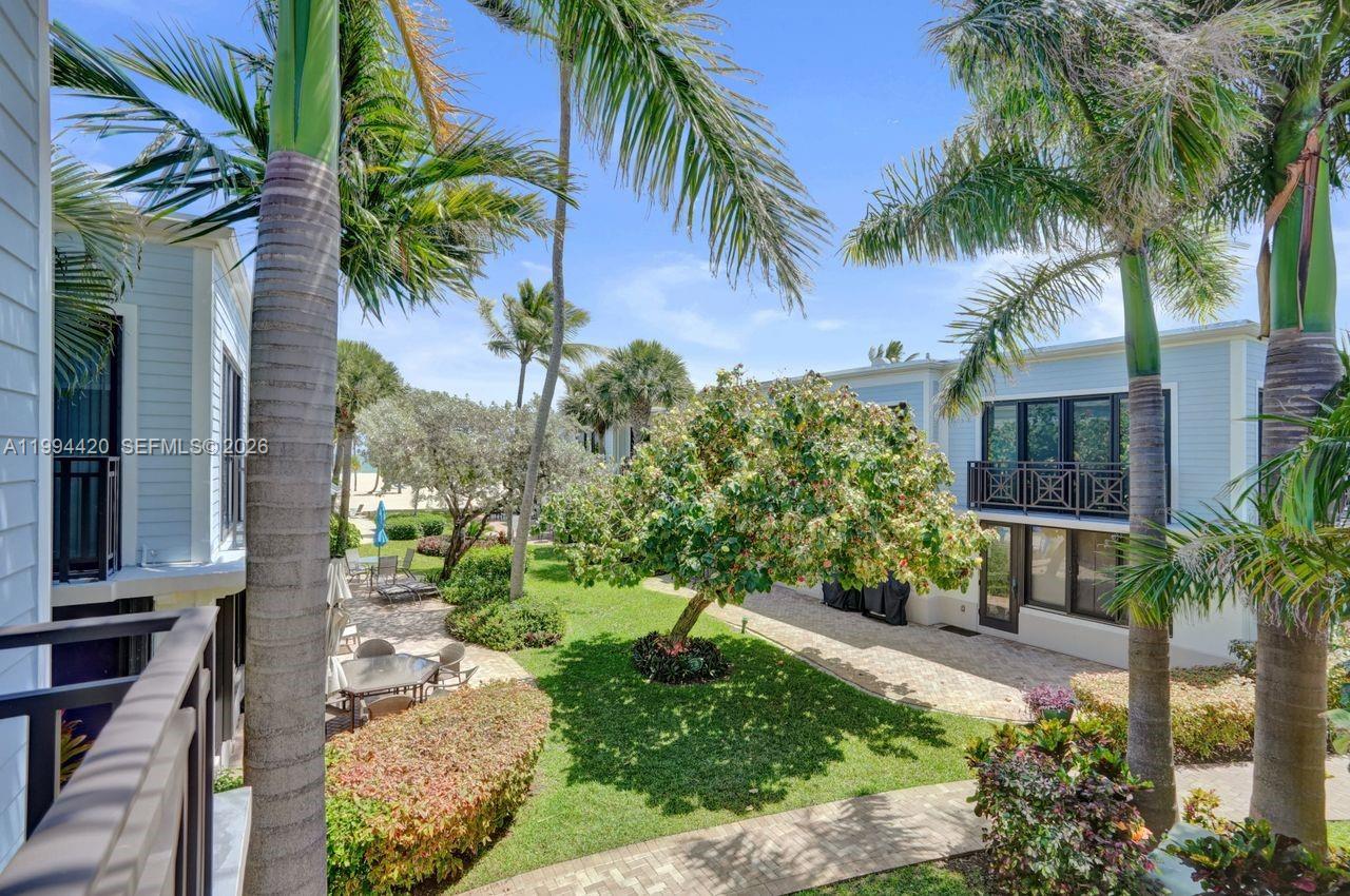 1578 S Ocean Ln # 214