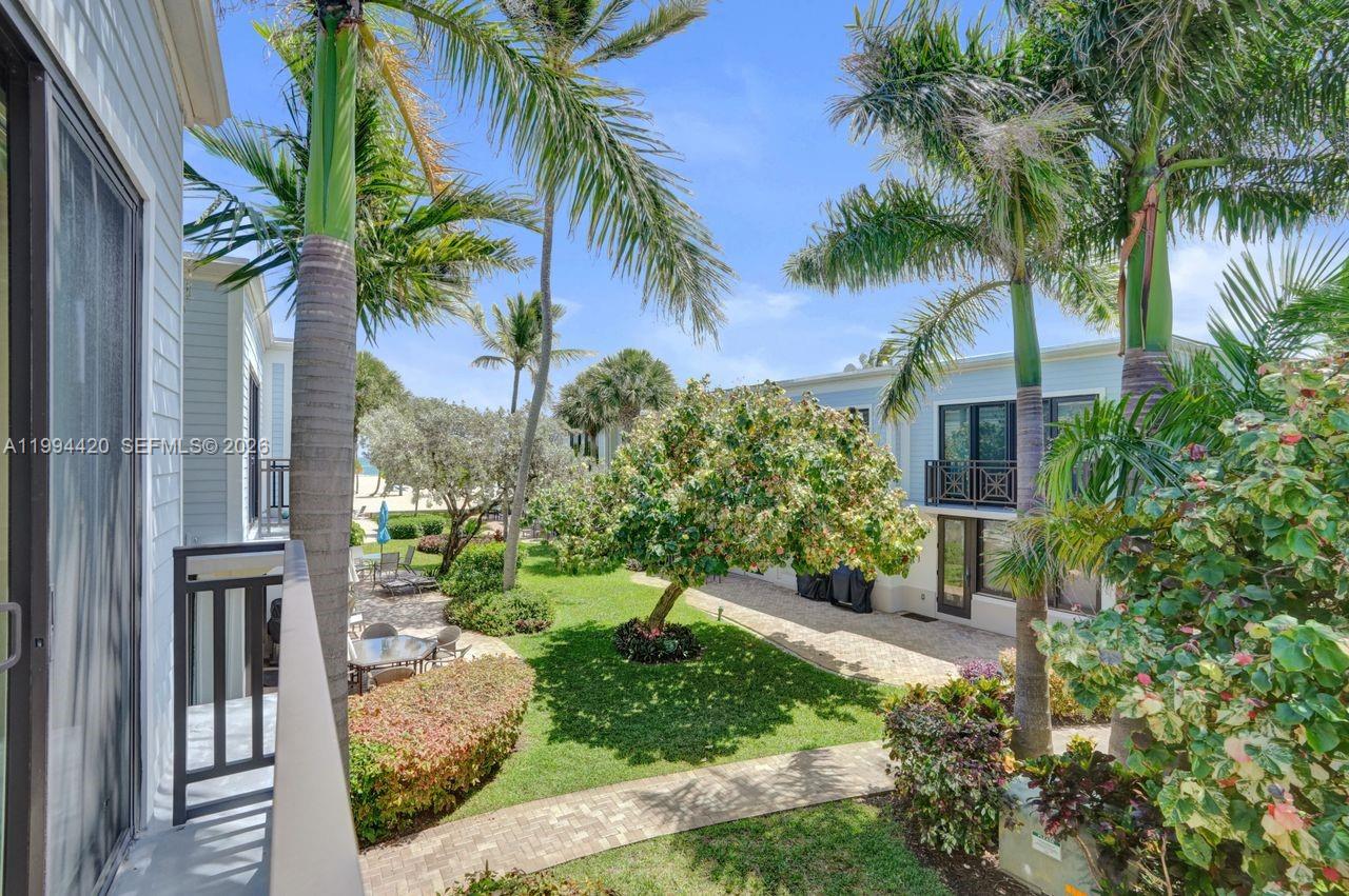 1578 S Ocean Ln # 214