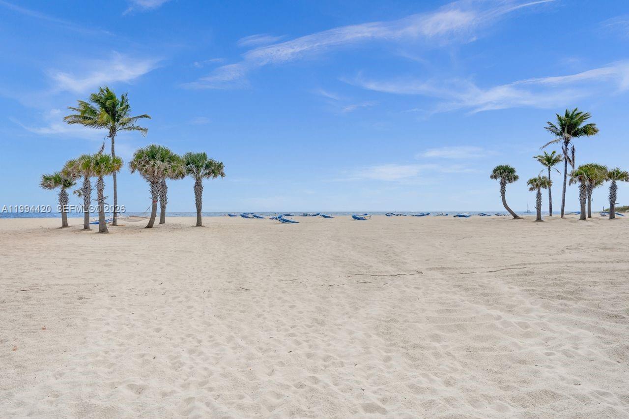 1578 S Ocean Ln # 214