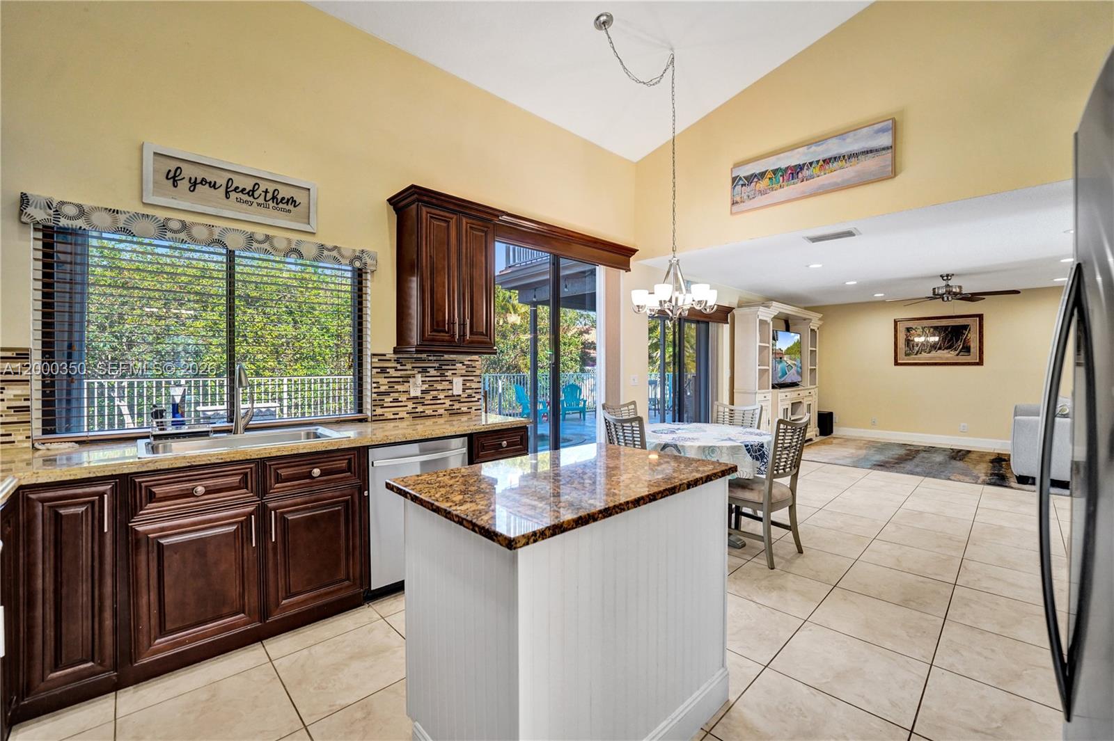 5112 NW 58th Ter