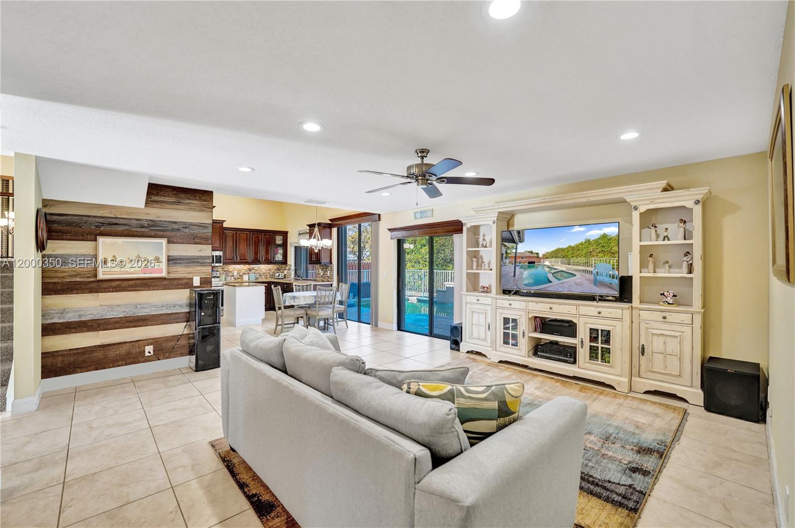 5112 NW 58th Ter